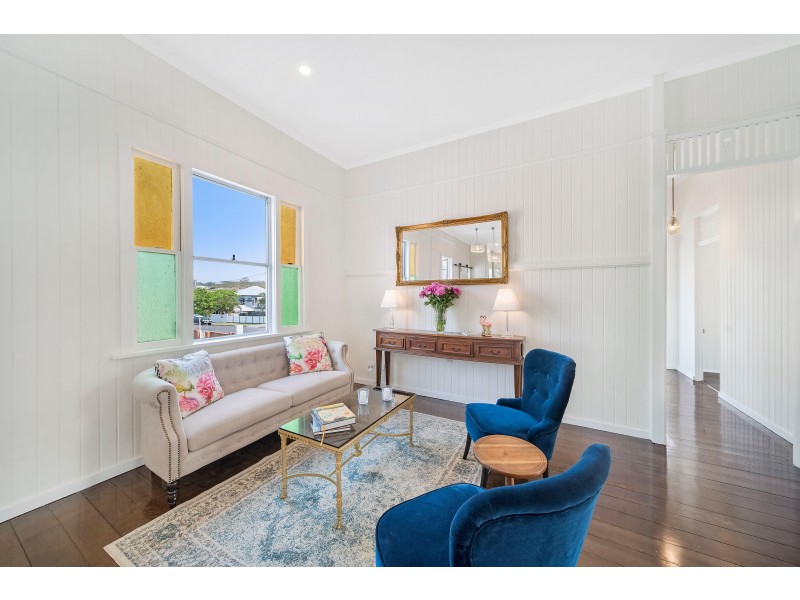 15 Ellesmere Street, Yeronga QLD 4104