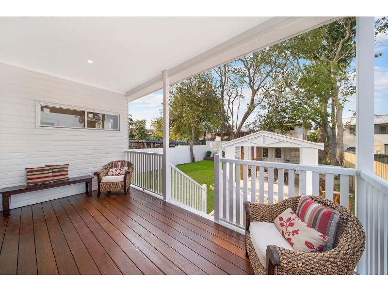 15 Ellesmere Street, Yeronga QLD 4104