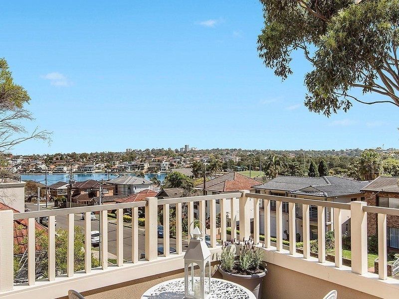 18 Hillview Street, Sans Souci NSW 2219