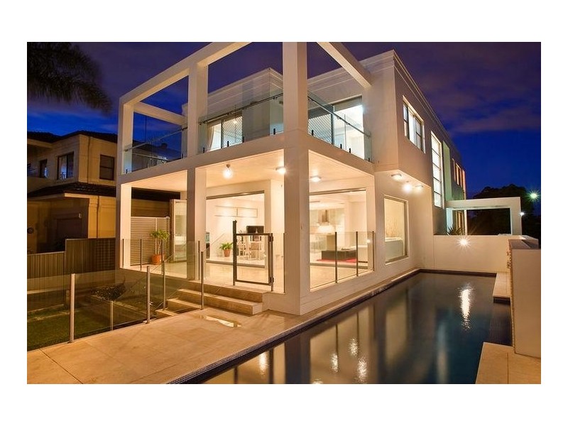 17 Riverview Avenue, Connells Point NSW 2221