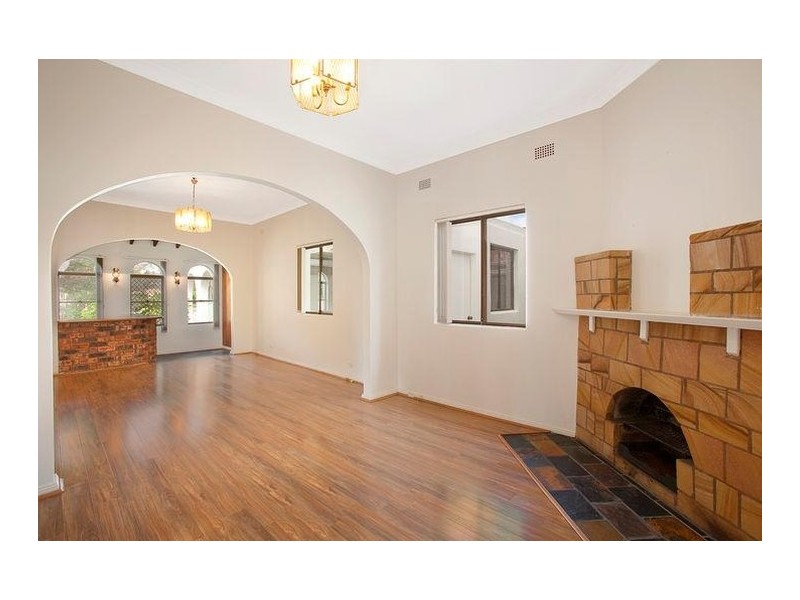 8 Westbourne Street, Bexley NSW 2207