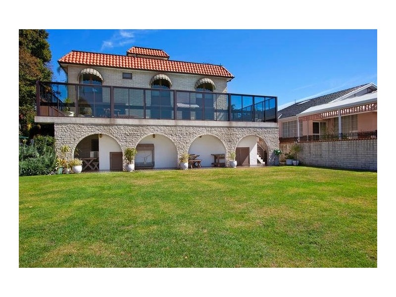 20 Beach Street, Blakehurst NSW 2221