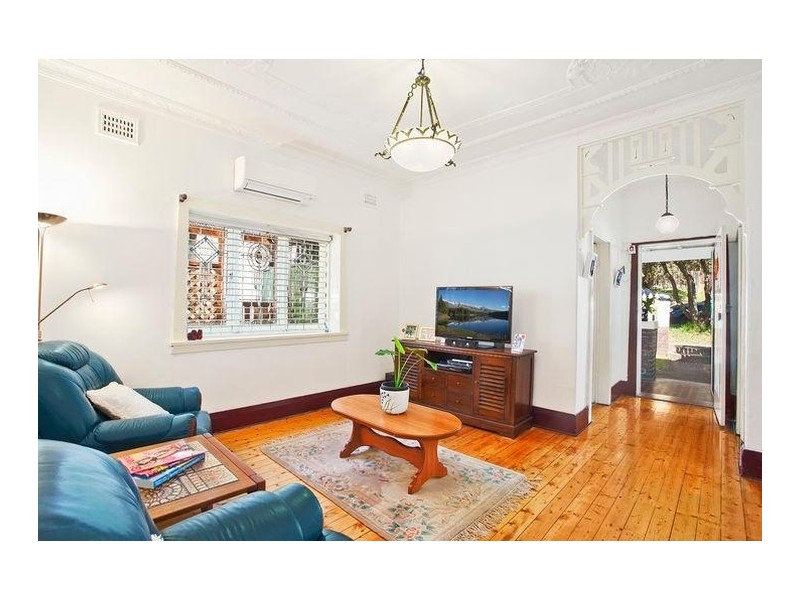 12 Robertson Street, Kogarah NSW 2217