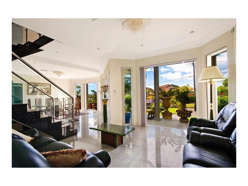 20 Ramsgate Road, Kogarah Bay NSW 2217