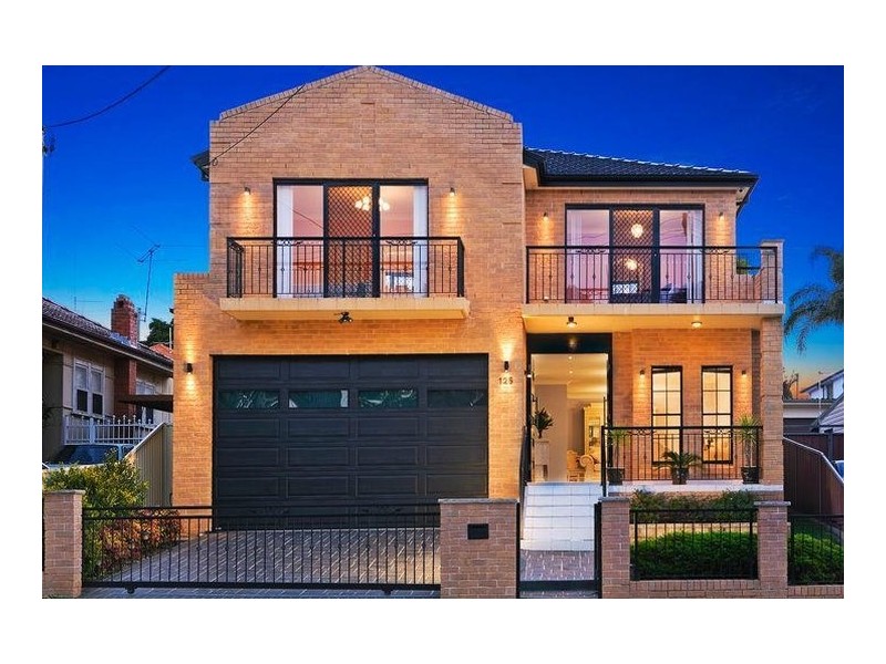 125 Donald Street, Hurstville NSW 2220