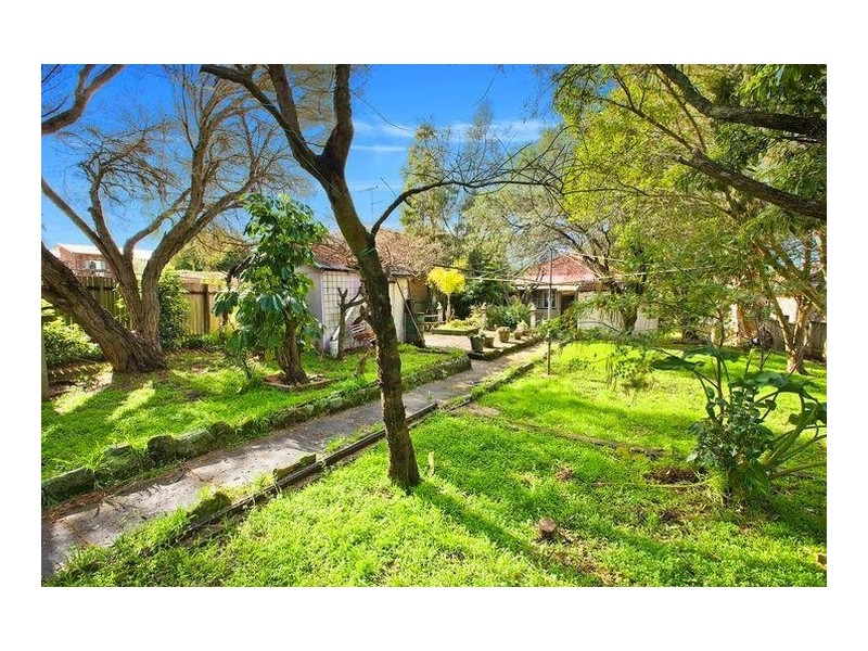 24 Whitfield Parade, Hurstville Grove NSW 2220