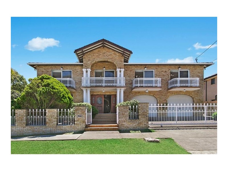 190 Lorraine Street, Peakhurst Heights NSW 2210