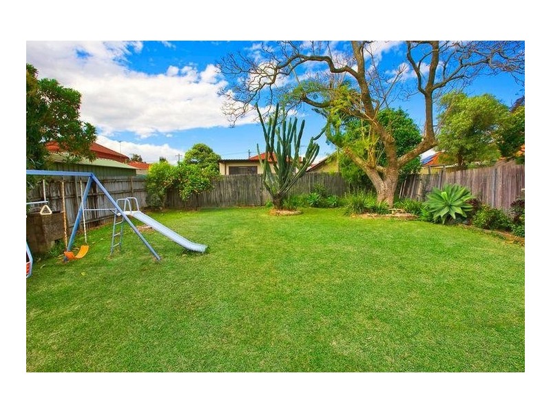 40 Annie Street, Hurstville NSW 2220