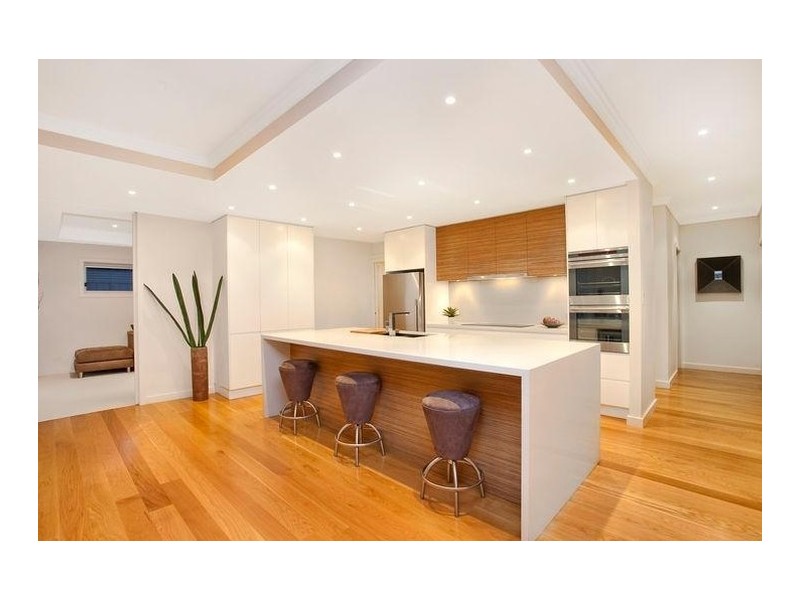 36 Wollun Street, Como NSW 2226