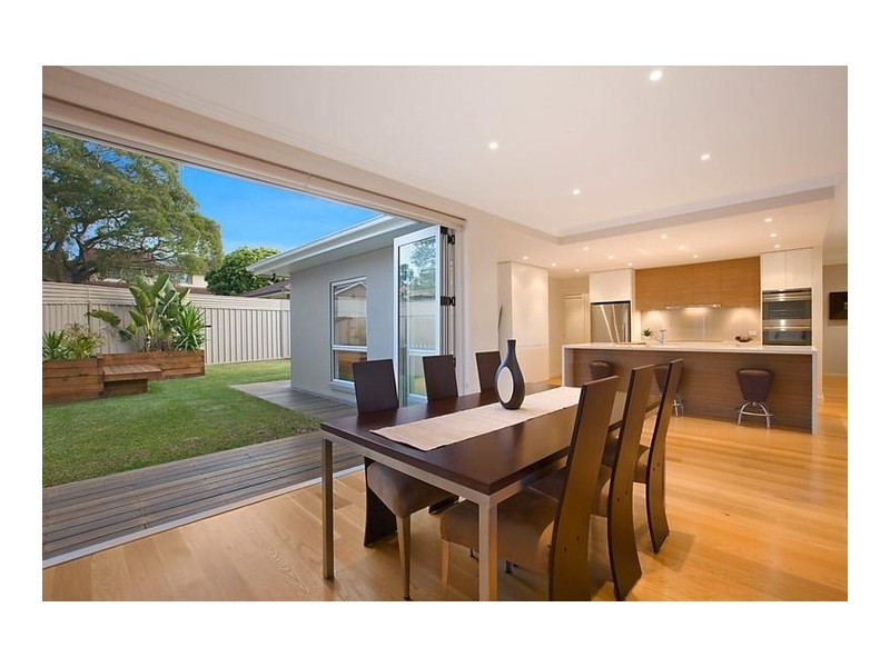 36 Wollun Street, Como NSW 2226