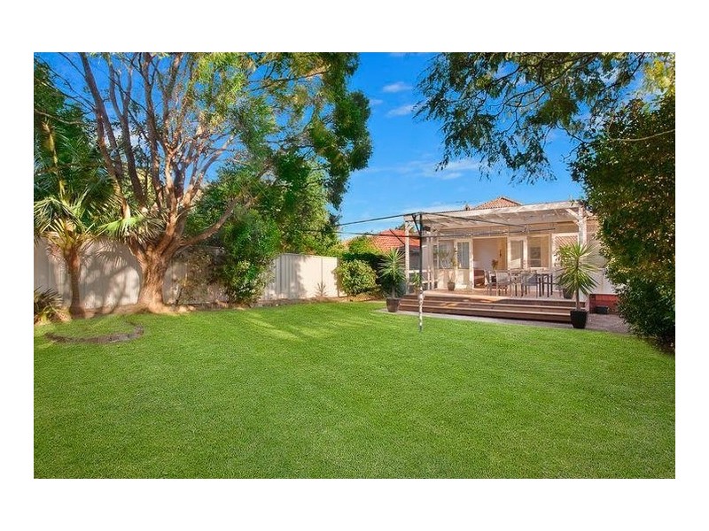 15 Yoorami Road, Beverly Hills NSW 2209