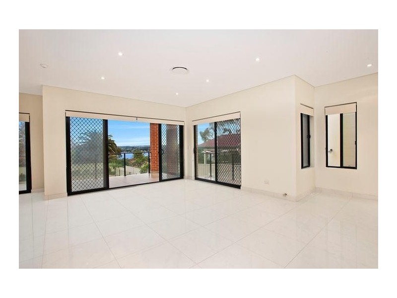 42 Walton Street, Blakehurst NSW 2221