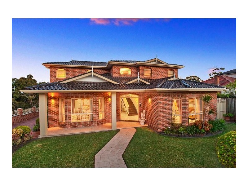 18 Prairievale Road, South Hurstville NSW 2221