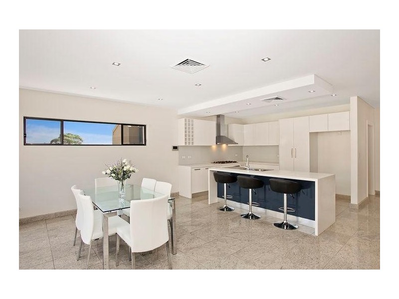 4 Othello Street, Blakehurst NSW 2221