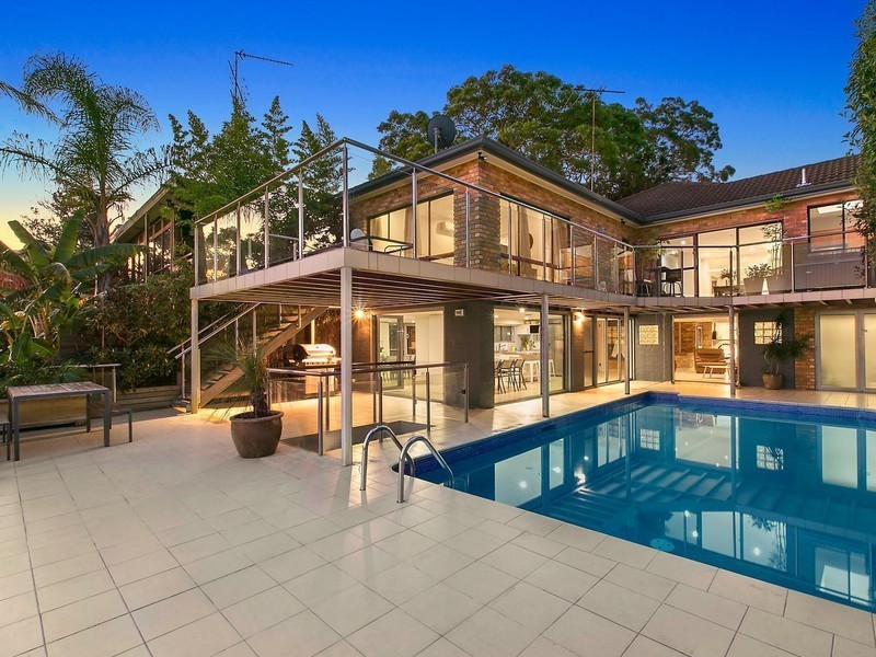 158 Lugarno Parade, Lugarno NSW 2210