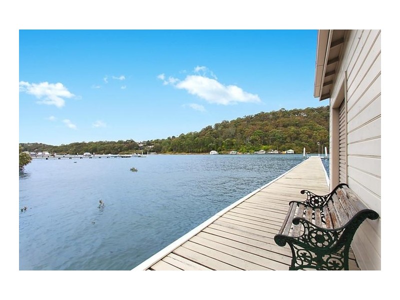 142 Lugarno Parade, Lugarno NSW 2210