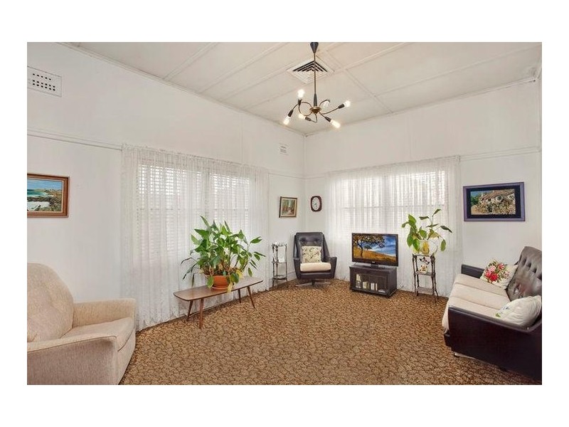 61 Waitara Parade, Hurstville Grove NSW 2220