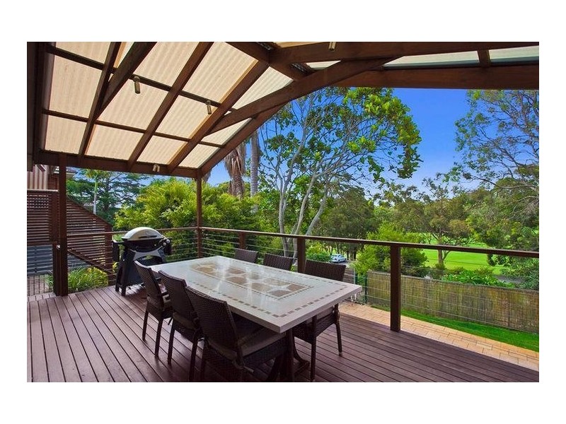 20 Allwood Crescent, Lugarno NSW 2210