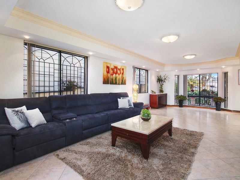 7 Rickard Road, South Hurstville NSW 2221