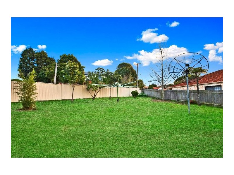 25 Thomas Street, Hurstville NSW 2220