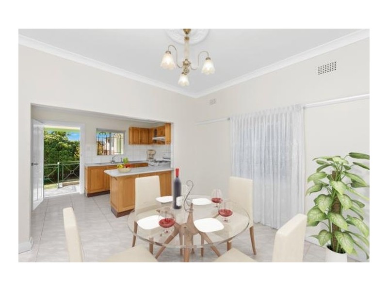 12 Willison Road, Carlton NSW 2218