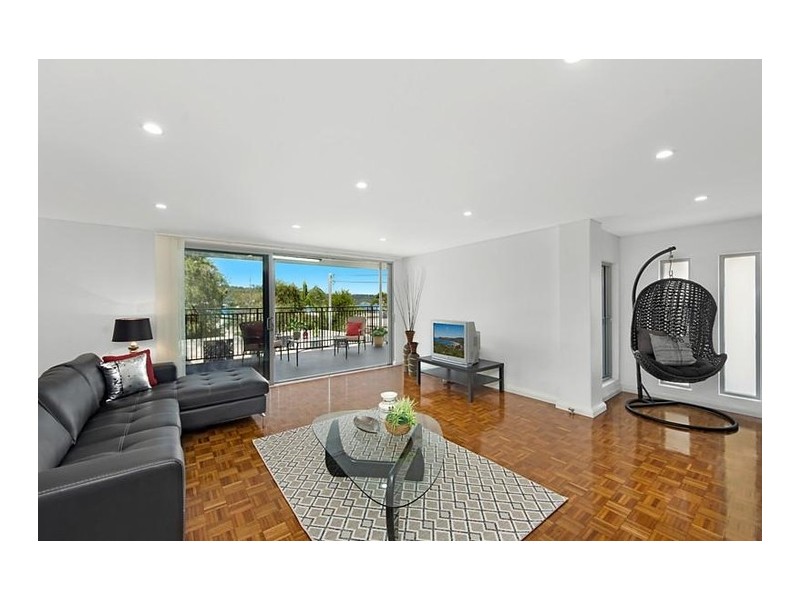 243 Queens Road, Connells Point NSW 2221