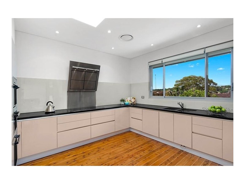 243 Queens Road, Connells Point NSW 2221