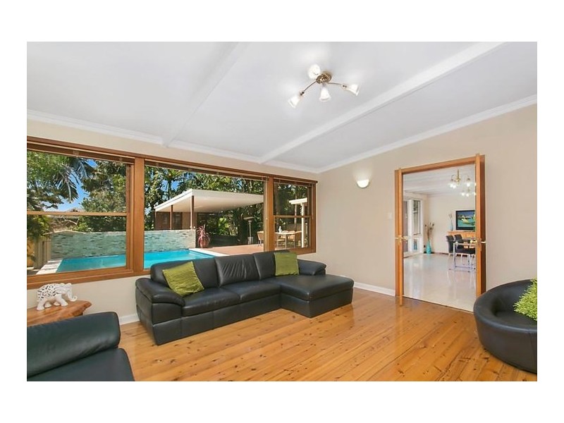 48 Valentia Avenue, Lugarno NSW 2210