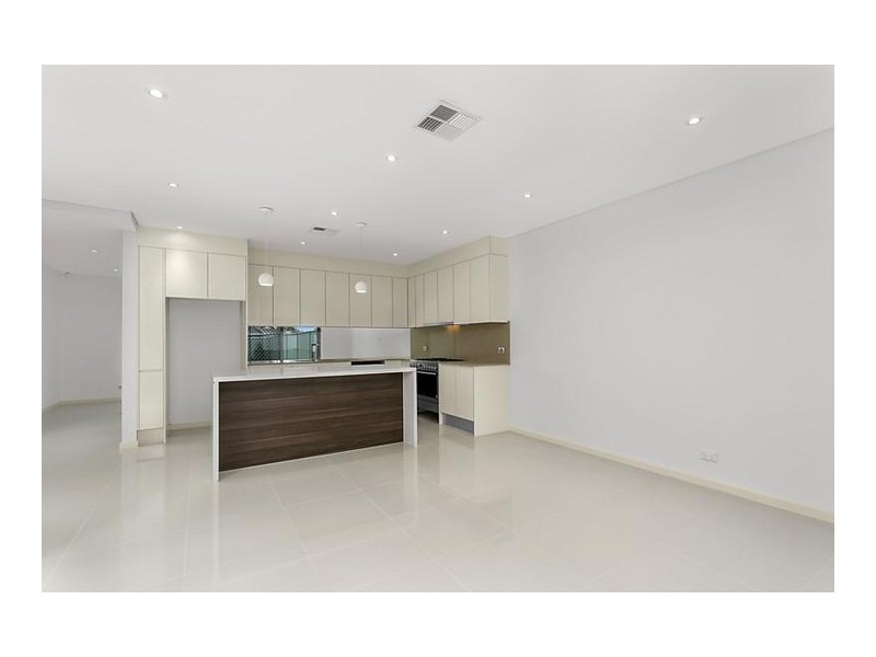 743 Forest Road, Peakhurst NSW 2210