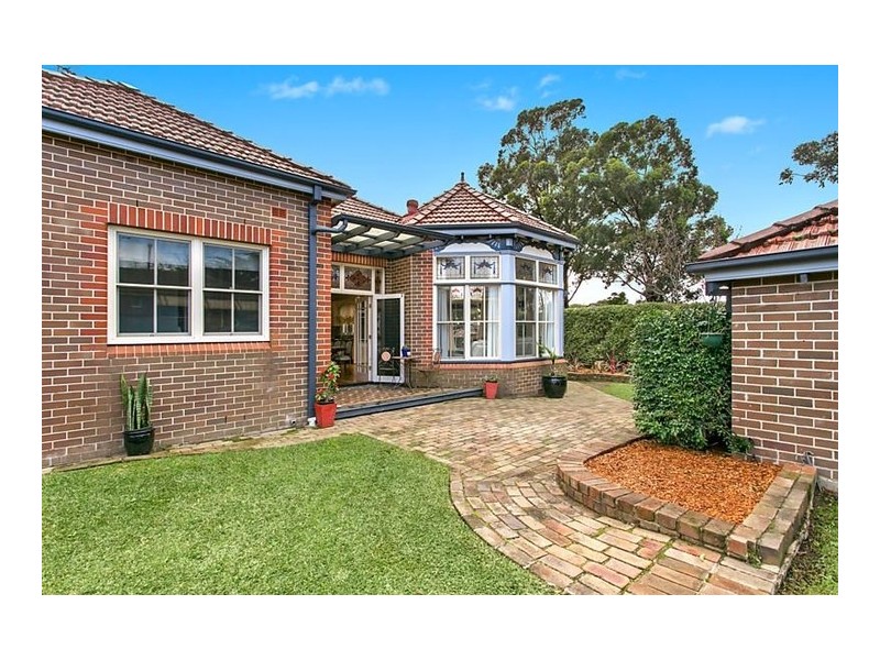 79 Edgbaston Road, Beverly Hills NSW 2209