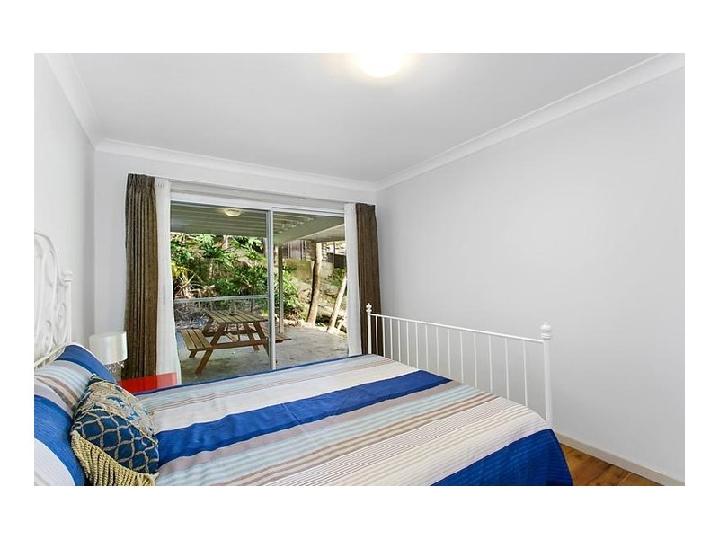 3 Fir Place, Lugarno NSW 2210