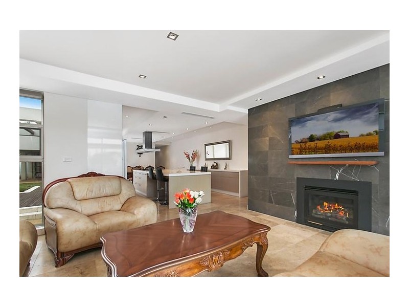 43 Napoleon Street, Sans Souci NSW 2219