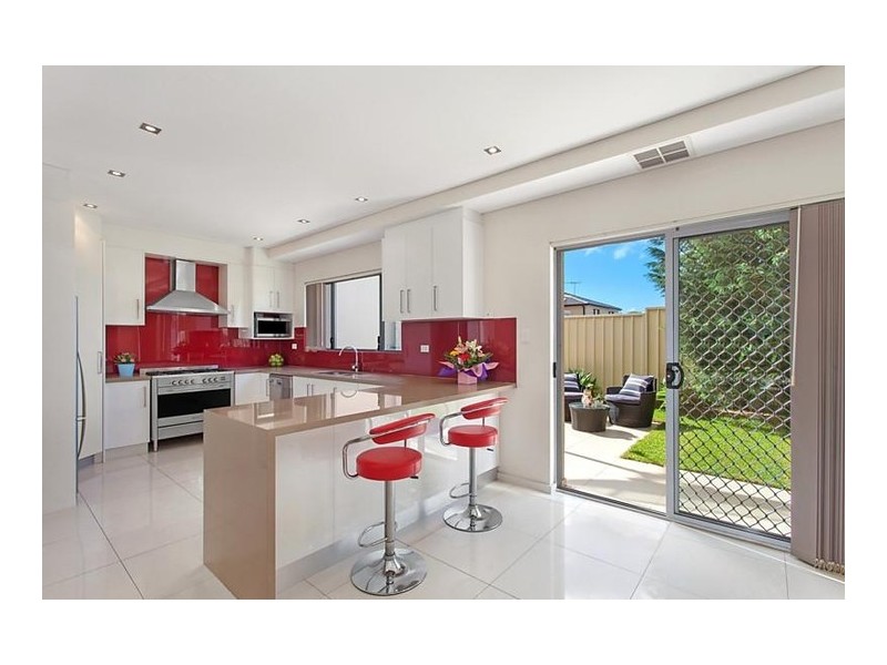 1E Barnards Avenue, Hurstville NSW 2220