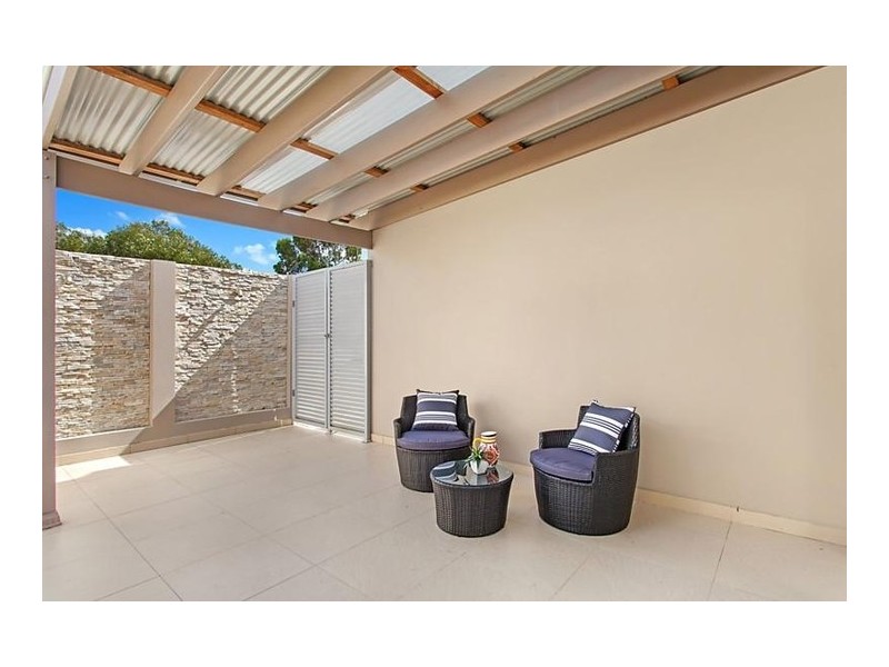 1E Barnards Avenue, Hurstville NSW 2220