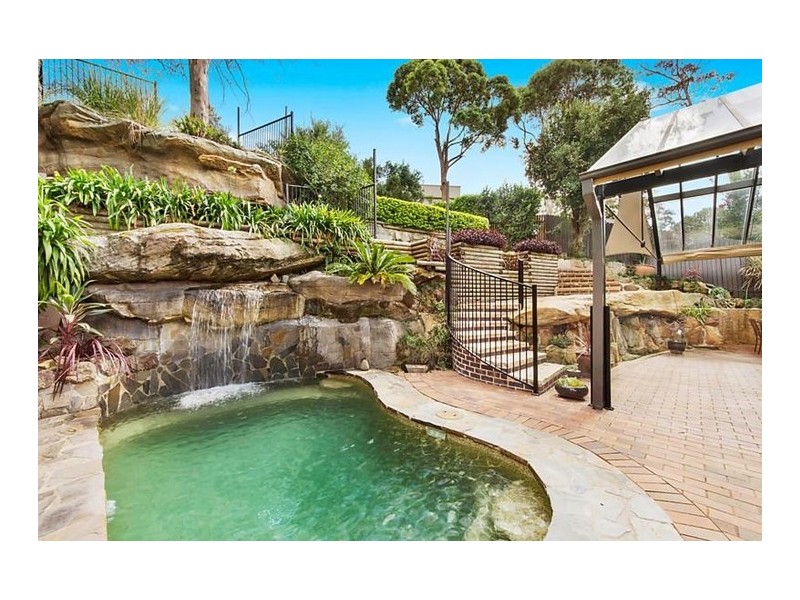 261 Connells Point Road, Connells Point NSW 2221