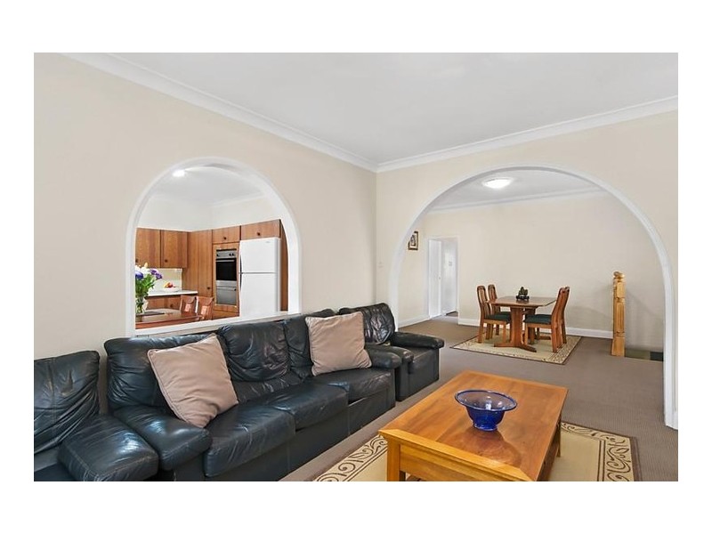 20 Mooney Avenue, Blakehurst NSW 2221