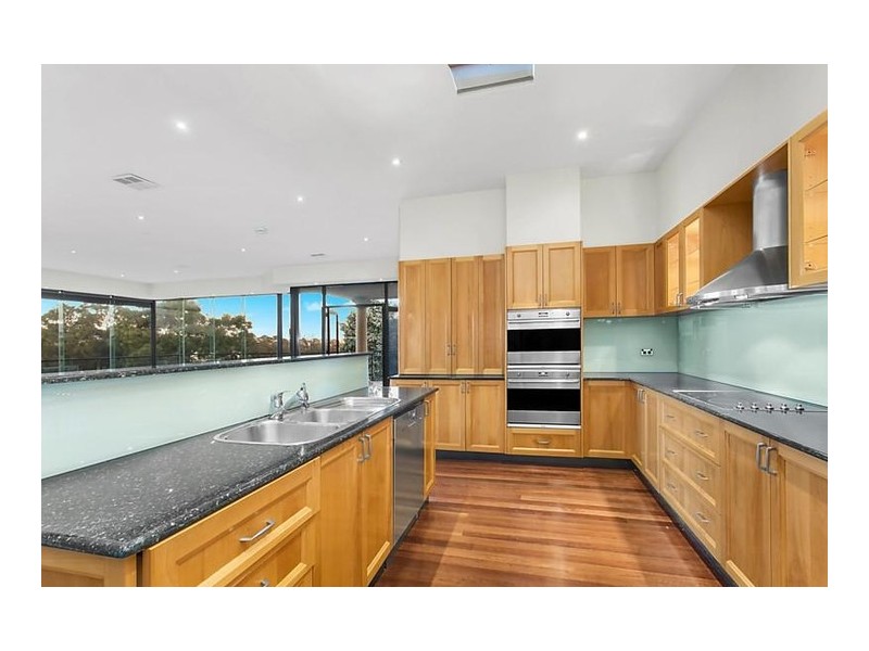 73 Kyle Parade, Kyle Bay NSW 2221