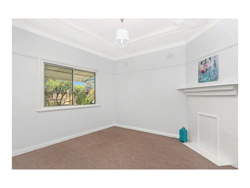 13 Annie Street, Hurstville NSW 2220