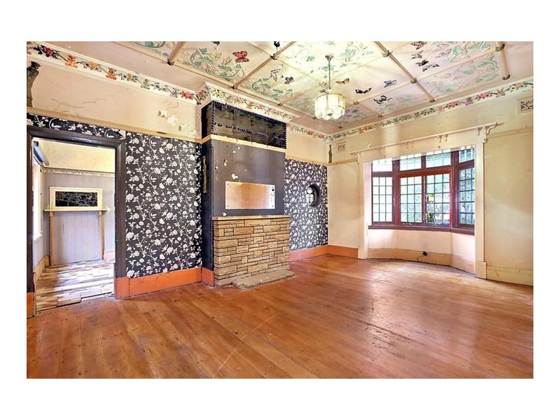 4 Halstead Street, South Hurstville NSW 2221