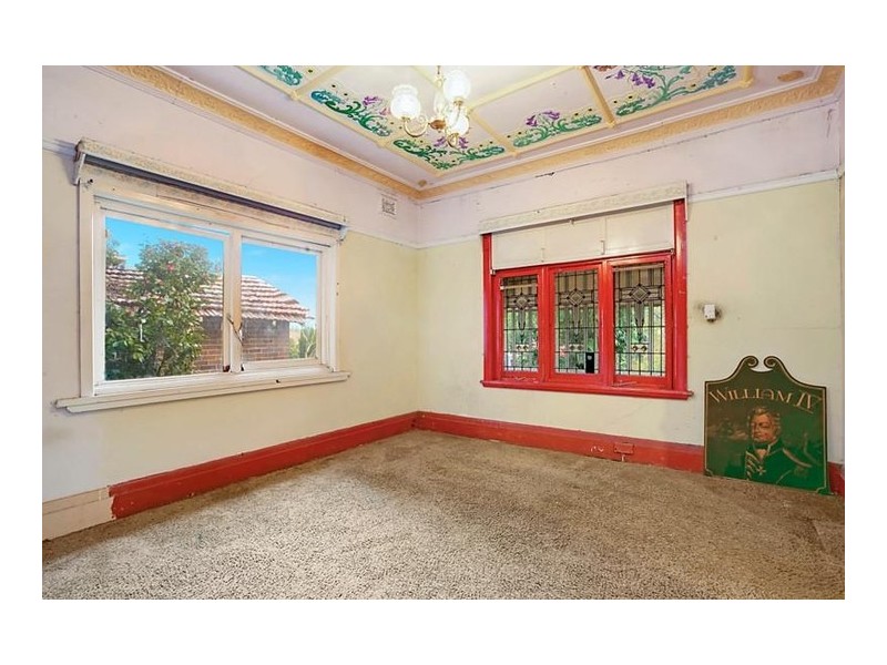 4 Halstead Street, South Hurstville NSW 2221