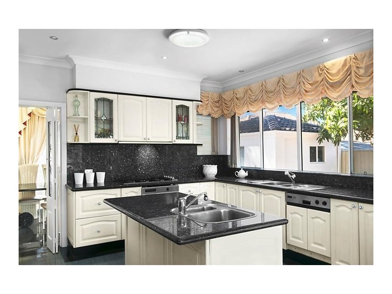 26 Nielsen Avenue, Carlton NSW 2218