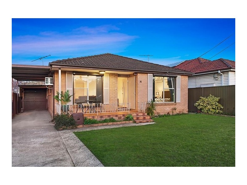 16 Bell Street, Riverwood NSW 2210