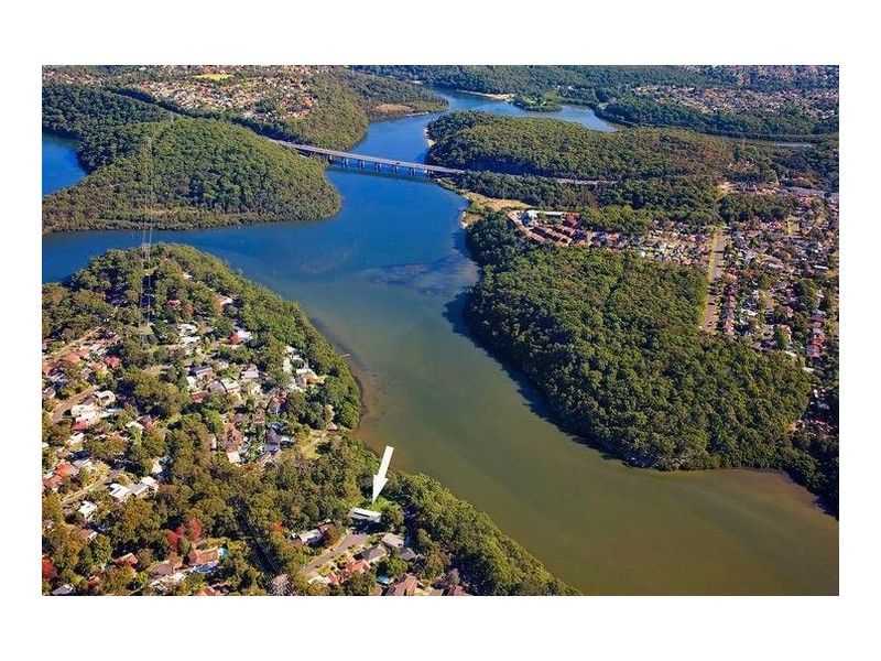 37 Grandview Crescent, Lugarno NSW 2210