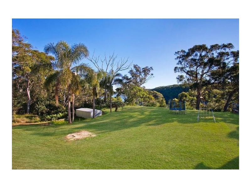 37 Grandview Crescent, Lugarno NSW 2210