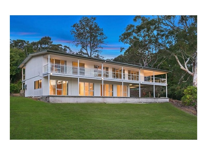 37 Grandview Crescent, Lugarno NSW 2210