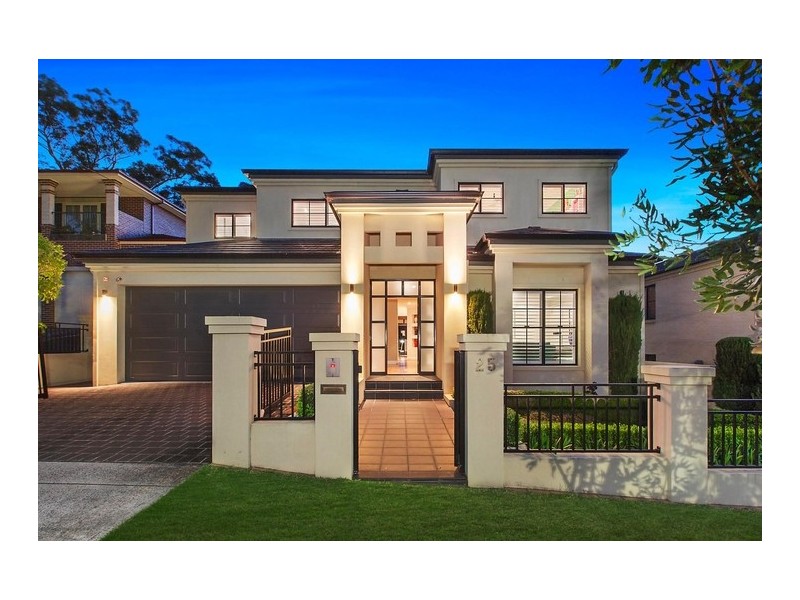 25 Boronia Parade, Lugarno NSW 2210