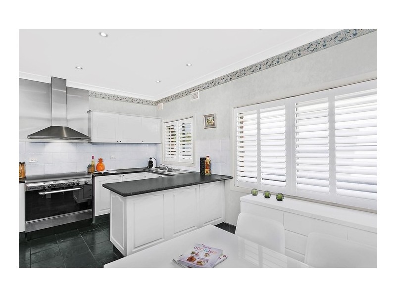 106 Donald Street, Hurstville NSW 2220