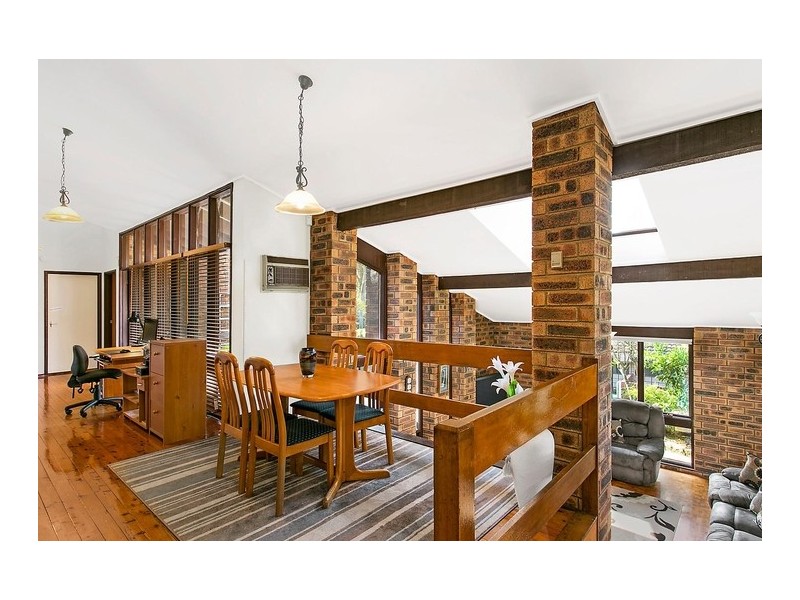 1 Fir Place, Lugarno NSW 2210