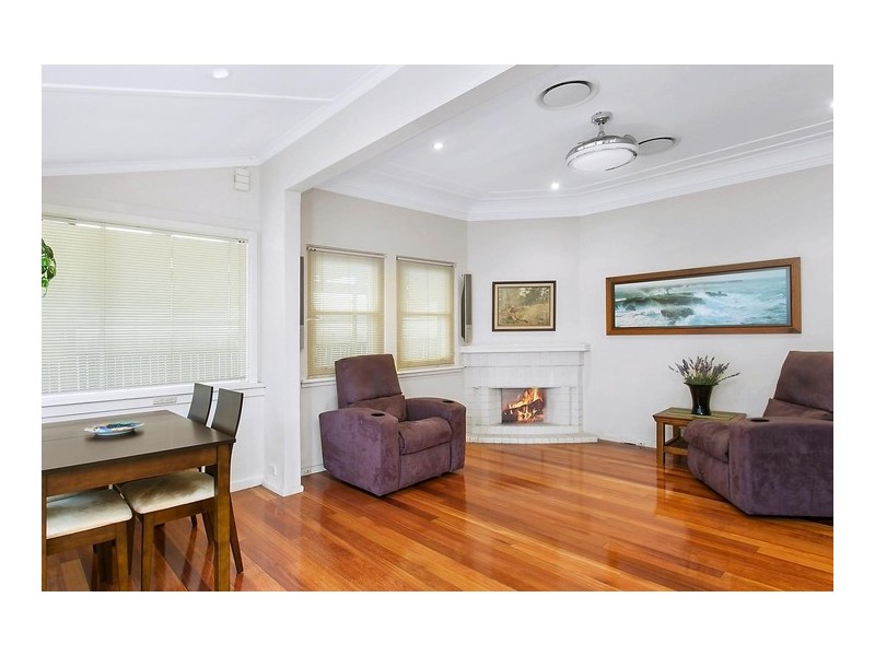 16 Lakeside Avenue, Monterey NSW 2217