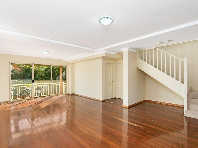 2/405 Princes Highway, Carlton NSW 2218